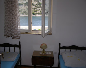 Private Accommodation in Croatia - Apartment 2